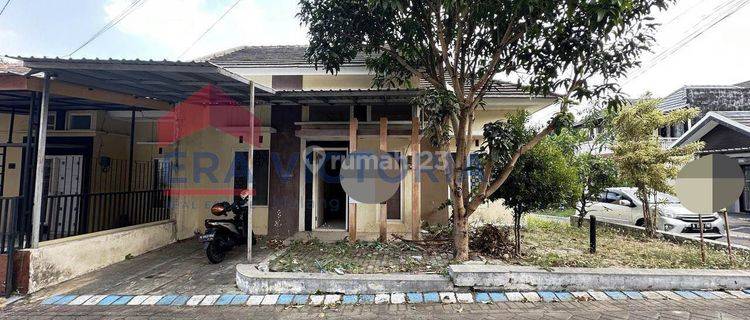 DISEWAKAN RUMAH Bagus di daerah Tunggulwulung dan dekat dengan beberapa kampus UB, UMM, memiliki akses mudah ke arah pusat Kota Malang 1