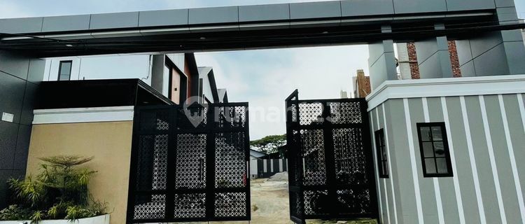 2-Story New House Ready Unit Strategic Location Sm.raja Amplas 1