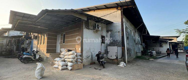 Gudang Ex Pabrik Garment Laundry Ada Mess Karyawan di Bekasi Utara 1