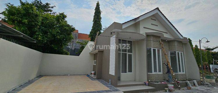 Rumah murah pinggir jalan semarang woltermonginsidi 1