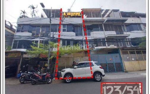 Ruko Murah 4lt di Jl Pangeran Jayakarta,melawan,mangga Dua 1