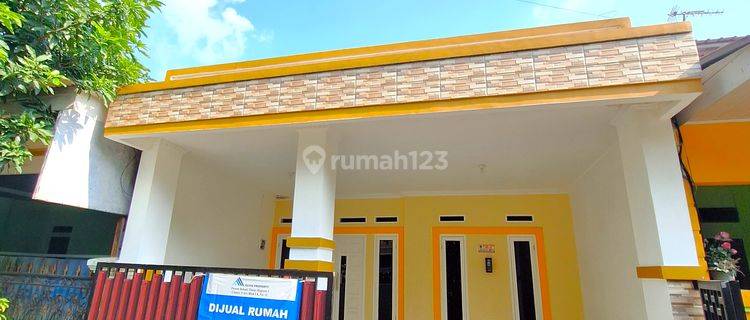 DI JUAL RUMAH MURAH BEBAS BANJIR DI KOMPLEK BEKASI TIMUR REGENSI 1