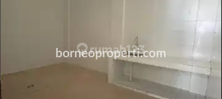 Nice Rented Shop House in a Strategic Area, New Balikpapan 1