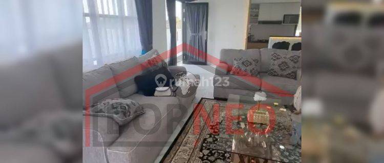 Hunian Furnished Sangat Indah Yang Melindungi Keluarga Tercinta  1