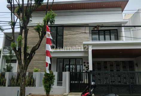 Dijual Rumah bagus 2 Lantai di Jl mertilang Bintaro  1