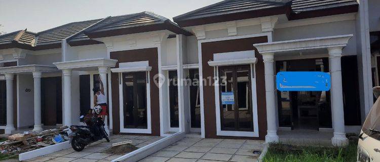 Rumah Minimalis Modern Siap Huni di Cluster Botanica Valley  1