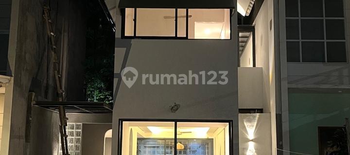 2-Story House For Sale, Good Condition, Furnished, Azura Vanya Park, BSD 1