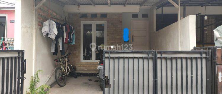 Dijual Murah Rumah di Bsd Griya Loka, Tangerang 1