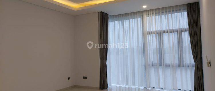 Disewakan Rumah 2 Lantai Semi Furnish di Kota Baru Parahyangan Bandung 1