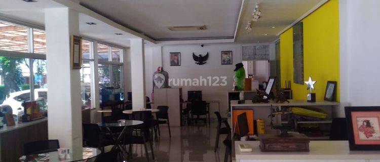 Dijual Cepat Kantor Dan Ruang Usaha Sayap Surapati Dekat Telkom 1