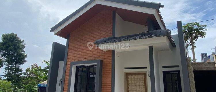 Rumah Baru Unfurnished SHM di Cisarua Lembang Bandung  1