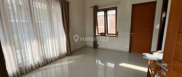 Disewakan Rumah Mungil di Ciwaruga 155m² 2KT 1