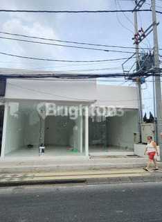 Strategic Shop House in Seminyak, Dense Tourist Area - Business Ready 1