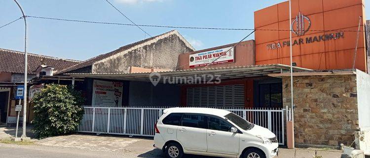 Dijual Ruko di Jl. Adi Sumarmo, Colomadu, Karanganyar 1