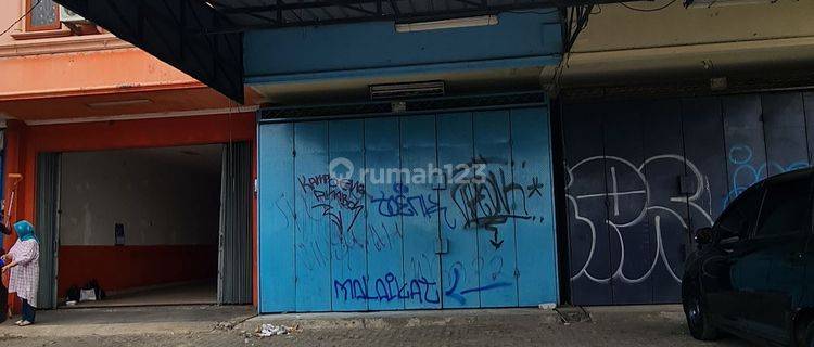 Ruko di Pondok Cabe Tangerang Selatan 2 1,2 Lantai 1