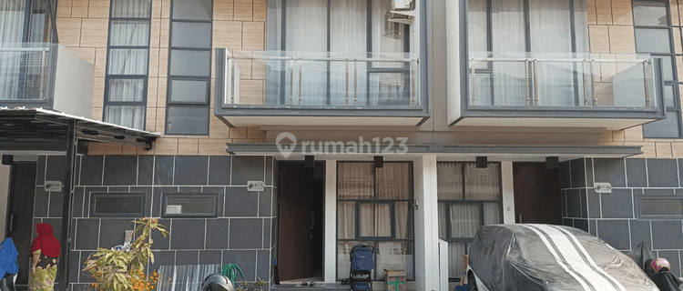 Rumah Dijual di Bekasi Utara Dekat Ke Summarecon Bekasi 1