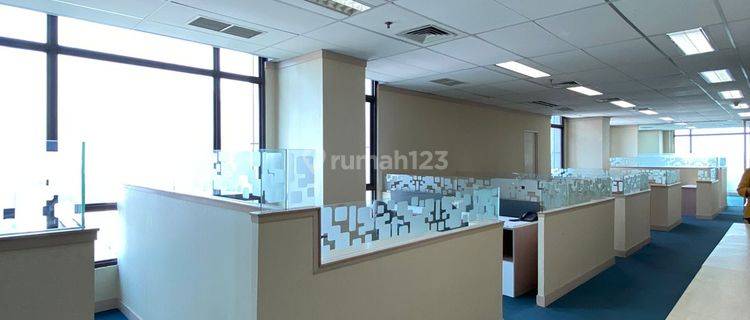 Sewa Kantor 241 M2 Furnish di Menara Anugrah Mega Kuningan, Termurah 1