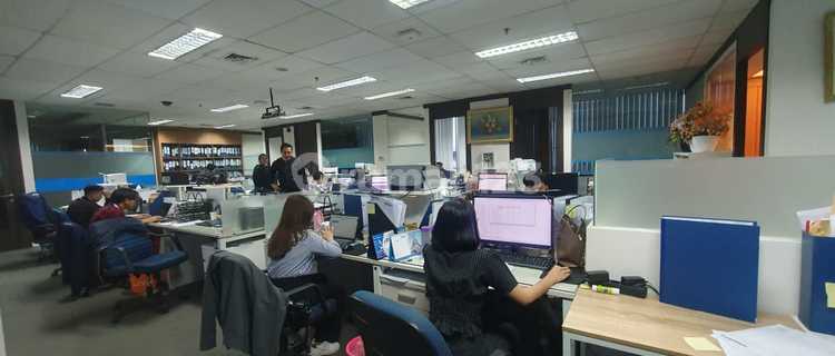 Sewa Kantor Full Furnish 307 m2 di Gandaria 8 Office Tower 1