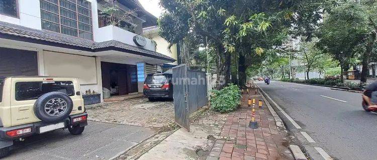 disewakan rumah 600 m2 jakarta selatan dekat RSU Kebayoran lama 1
