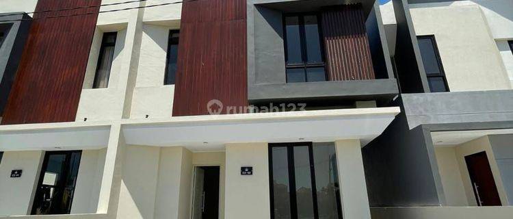 Rumah Di Wage Shm Baru Selatan 1