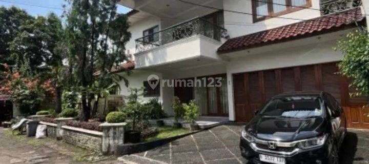 Rumah Cantik Dan Mewah Dalam Townhouse Di Ampera Dekat Kemang 1