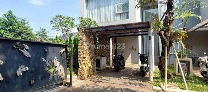 Rumah Cantik Dan Mewah Dalam Townhouse Di Cipayung  1