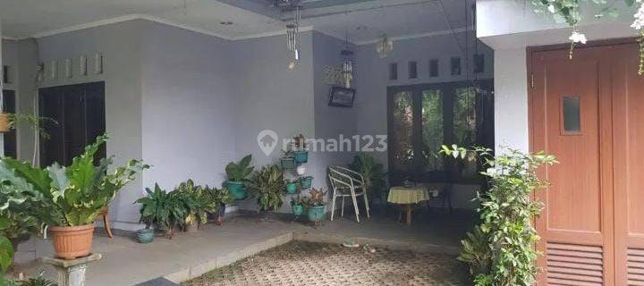 Rumah Cantik Dan Murah Dalam Komplek Elit Di Pasar Mingggu 1