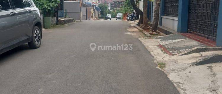 Dijual Tanah Darat 180 M2 Dalam Komplek Elit Di Pondok Kelapa 1