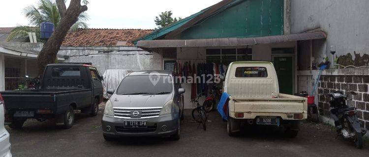 Rumah Tua Hitung Tanah 600 M2 Akses 2 Mobil Di Jatiwaringin  1