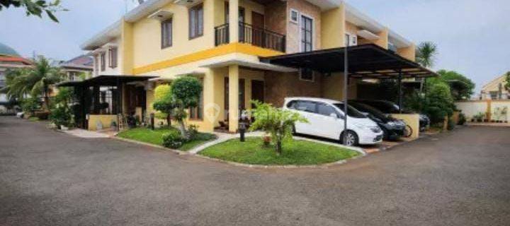 Rumah Cantik Dan Mewah Dalam Cluster Di Pondok Bambu Lokasi Aman 1