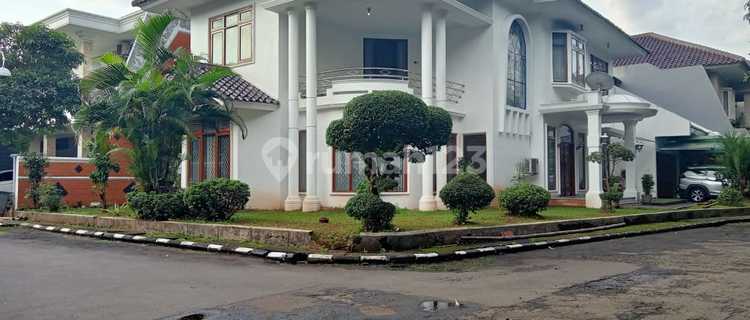 Beautiful and Luxurious House in a Complex in Mampang Prapatan 1