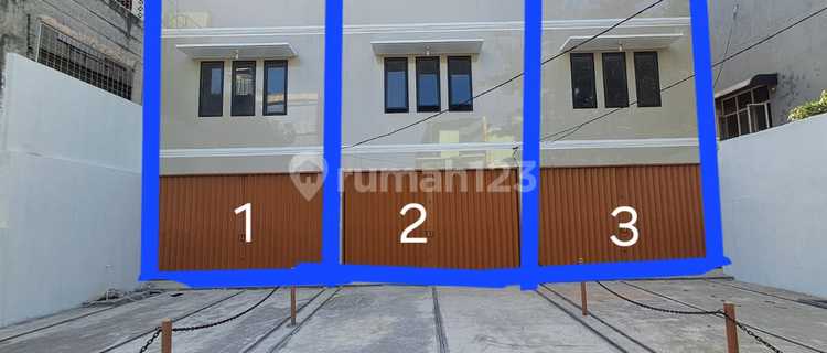 For Rent: 3.5-Story Commercial Shop with Main Road Access 1