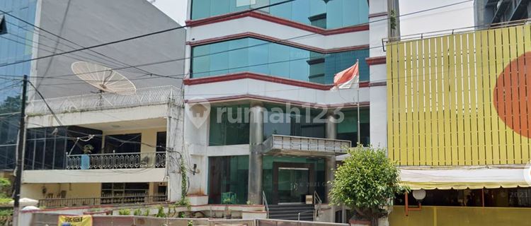 Gedung 4 Lantai Shm Area Strategis di Mneteng 1