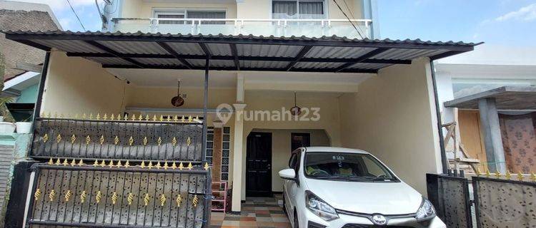 Rumah di Margaasih Regency 2 Lantai SHM 1