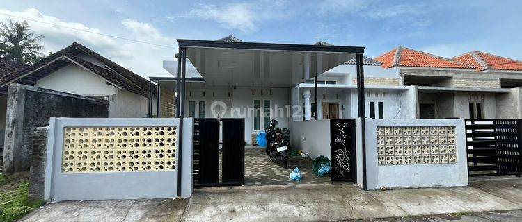 Rumah Siap Huni Luas 58 M2 di Jl Seyegan godean Sleman 1