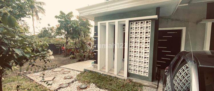 Rumah Dengan Kolam Renang Di Kawasan Turi Sleman 1