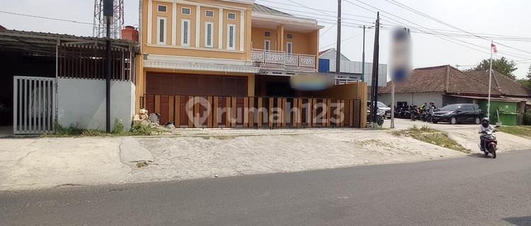 Profitable Investment 15-Room Boarding House on Main Road Padokan Bantul, Near Bank BRI, Tirtonirmolo, Kasihan, Bantul 1