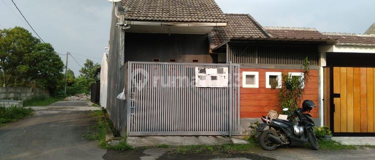 Rumah Bagus di Taman Cibaduyut Indah 1 blok N 1