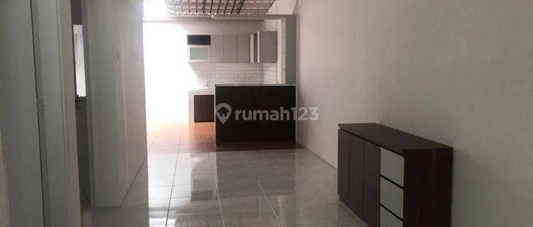 LT-115   Dijual   Rumah  di Kota Baru Parahyangan 1