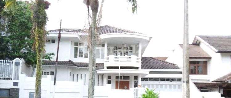Vn- Disewakan Rumah Full Furnished Setrasari Bandung 1