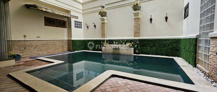 For Rent Rumah Bagus di Kuningan, Jakarta Selatan 1