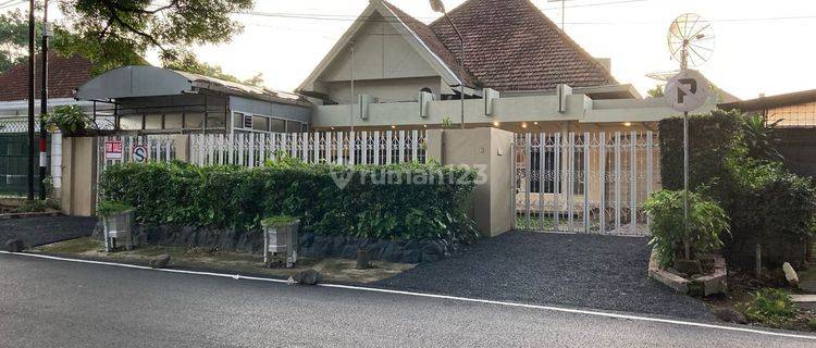 Dijual Rumah Bagus 10 Kamar Tidur di Tangkuban Perahu Malang 1