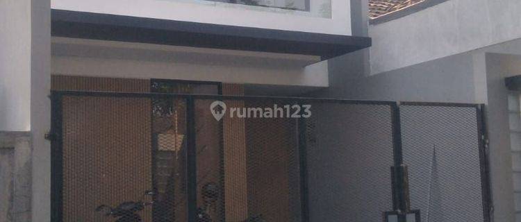 Dijual rumah Kresek darusallam 
rumah baru 
tinggal finishing
uk 6x15
2 lt
shm 
kt 3
km 2
Harga 1.475m nego 1