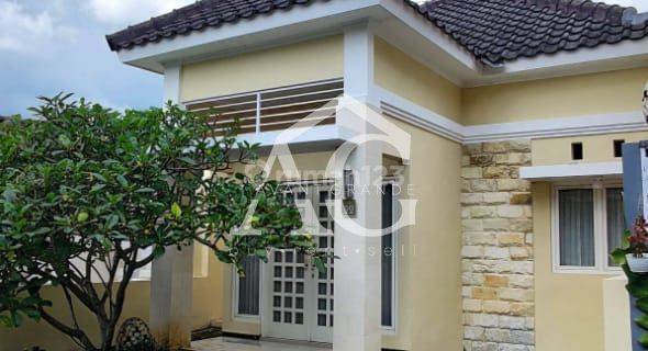 Rumah View Cantik di Noor Residence Jalan Dieng Atas 1