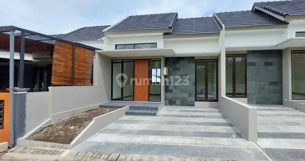 Rumah Modern Minimalis Di Wagir View Cantik dan Strategis 1