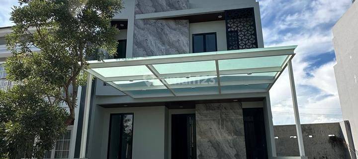 Dijual Rumah Baru Minimalis 2 Lantai Dian Istana Mocca Vrbana, Dekat Wiyung, Surabaya Barat 1