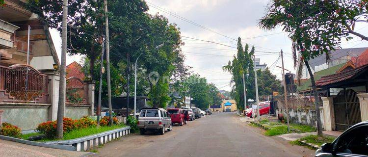 Disewa Murah Rumah tempat Usaha Pusat Kota Surabaya Jalan Barito, Dekat Opak, Kutai, Diponegoro 1