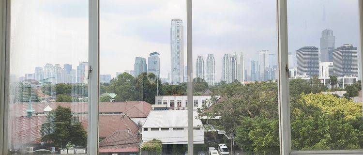 Office space with a Gorgeous View (Ruang kantor) jl Hos Cokroaminoto 1