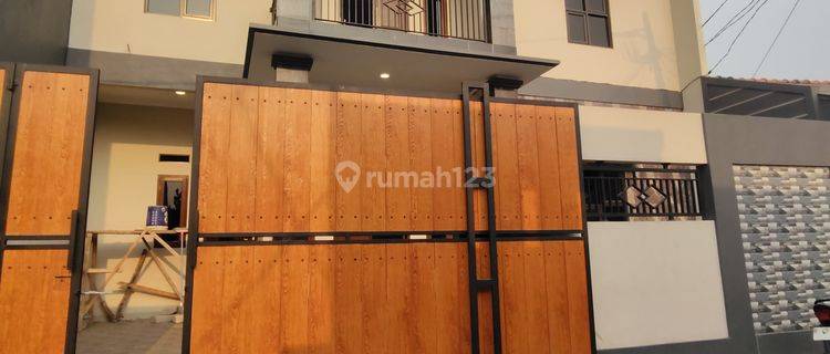 Rumah Baru 2 Lantai Siap Huni Harga Murah 1