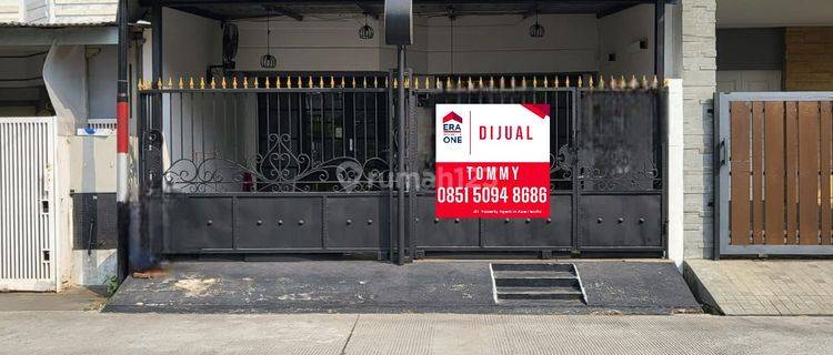 Rumah siap huni, 2lt Baru Renovasi, 6x20, 3 kamar tidur, murah, jalan lebar 1